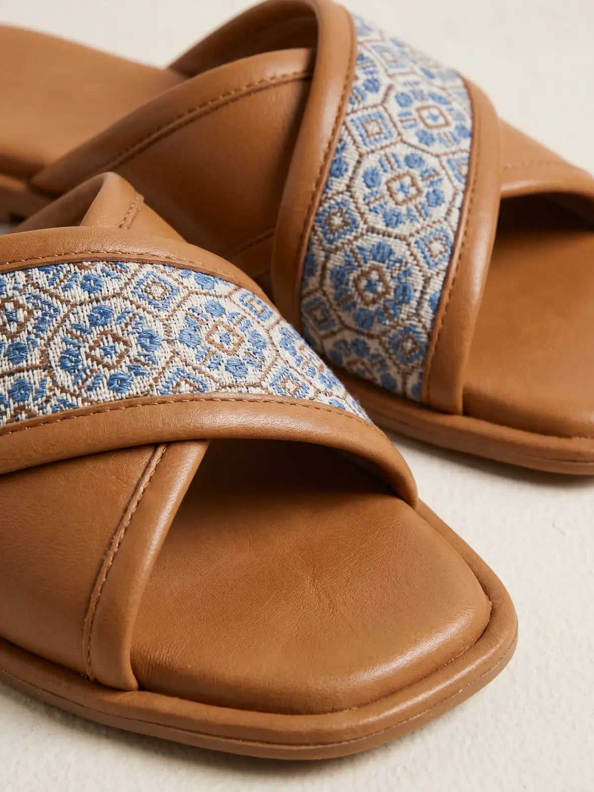 Andalus Sandals