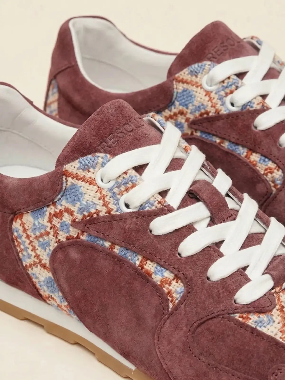 Najla Sneakers