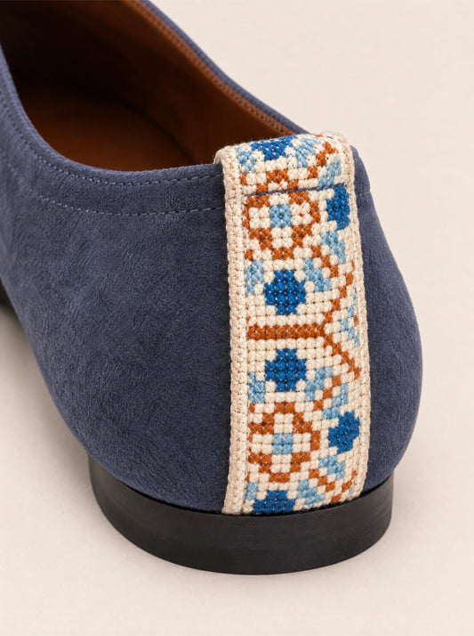 Salma Suede